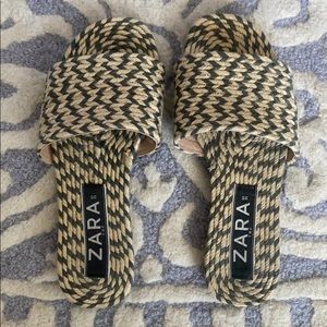 Zara slides